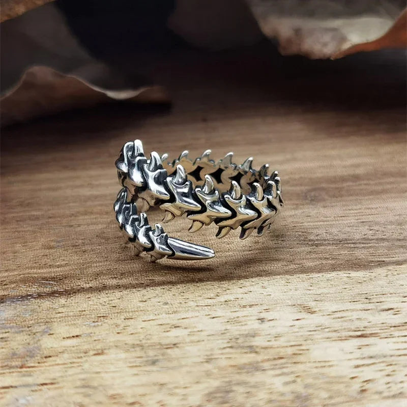 Spinebite Ring
